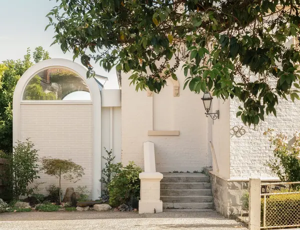 Balfour Street Terrace