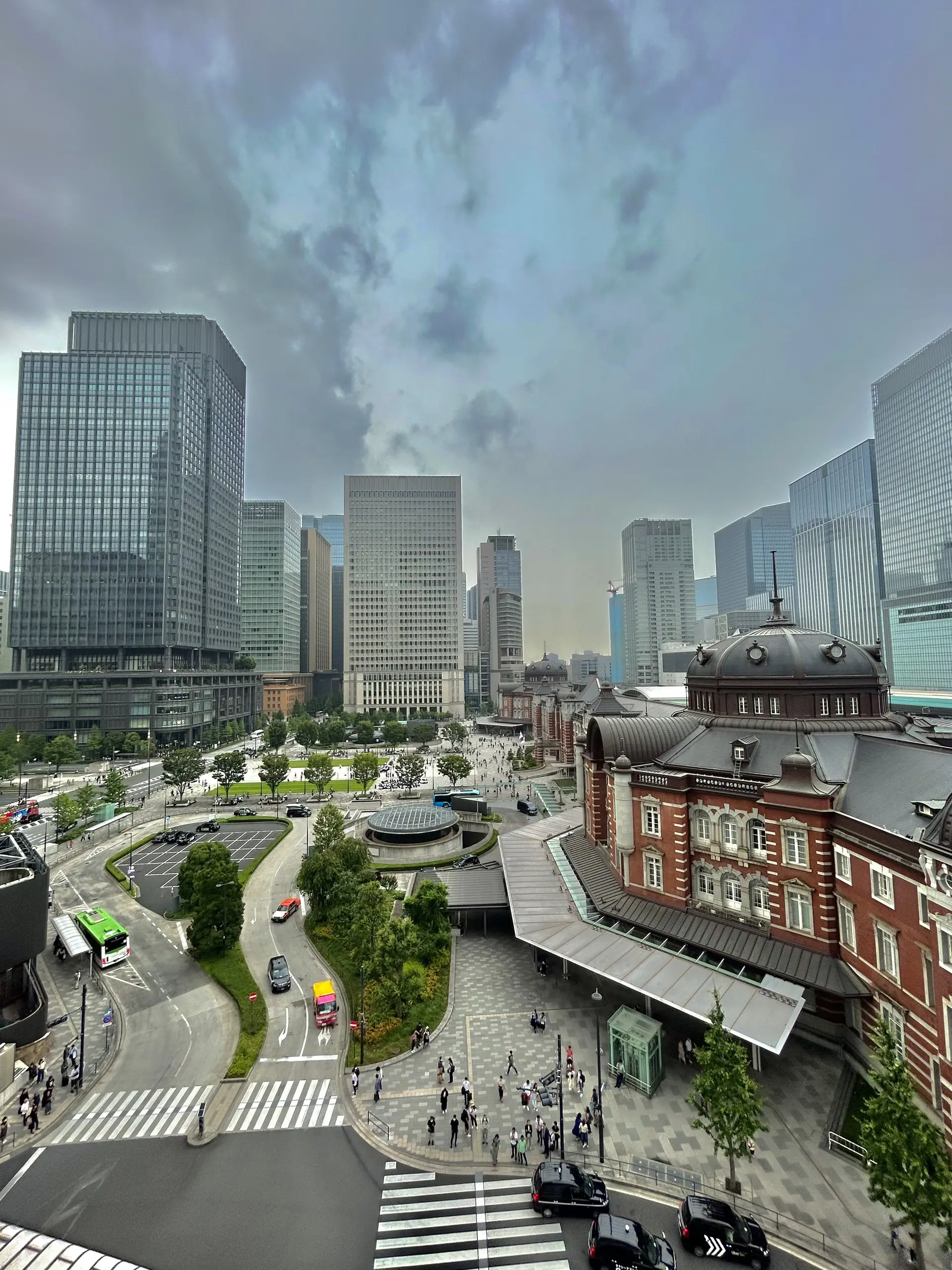 A broad image of Tokyo station